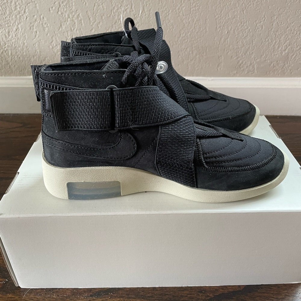 Nike Air/ Fear of God 1 NEW size 5.5 women’s